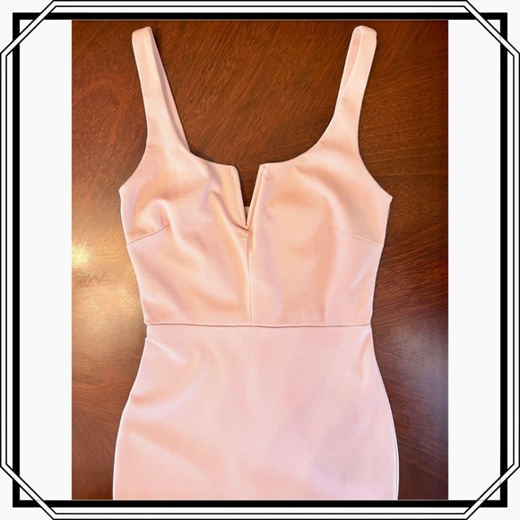 SOPRANO Sheath Bodycon Mini Dress (EUC) - Picture 4 of 9